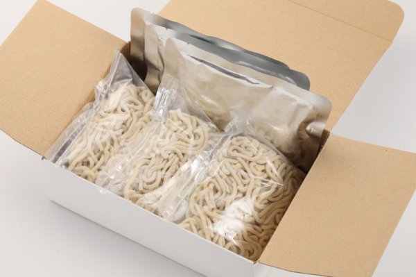 画像2: 汁なし担々麺　太麺　３食 (2)